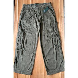 Wild Fable Womens Mid-Rise Regular Fit Cargo Pants Olive Green Size 12